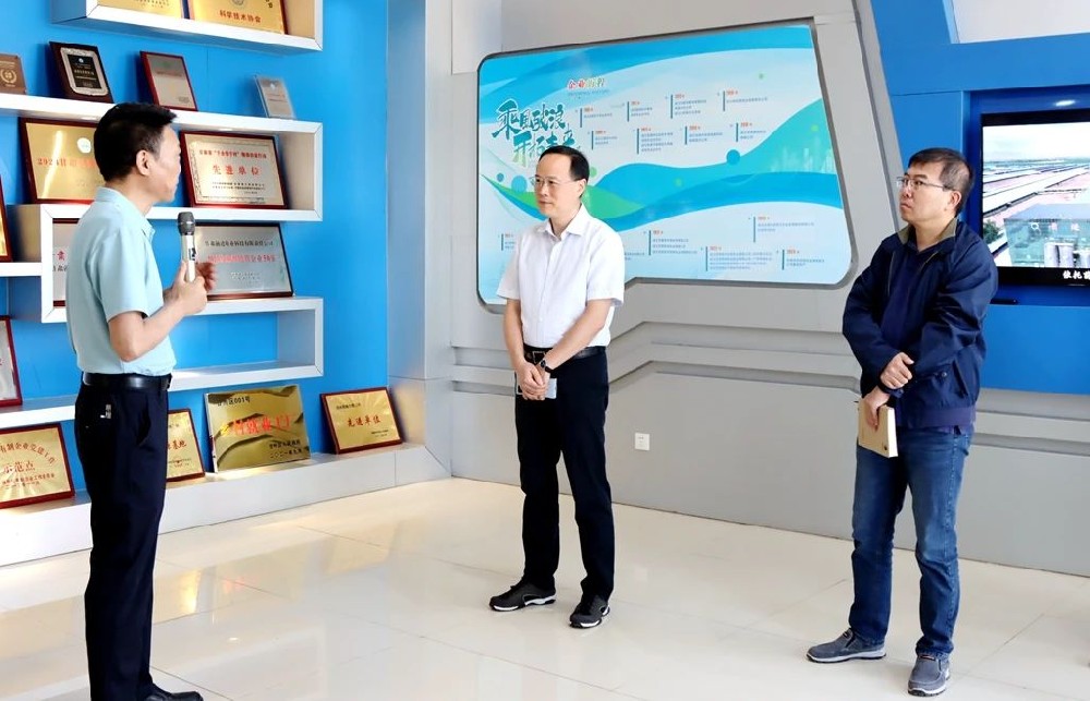 中華職業(yè)教育社副總干事彭嶺果一行到甘肅前進集團調(diào)研